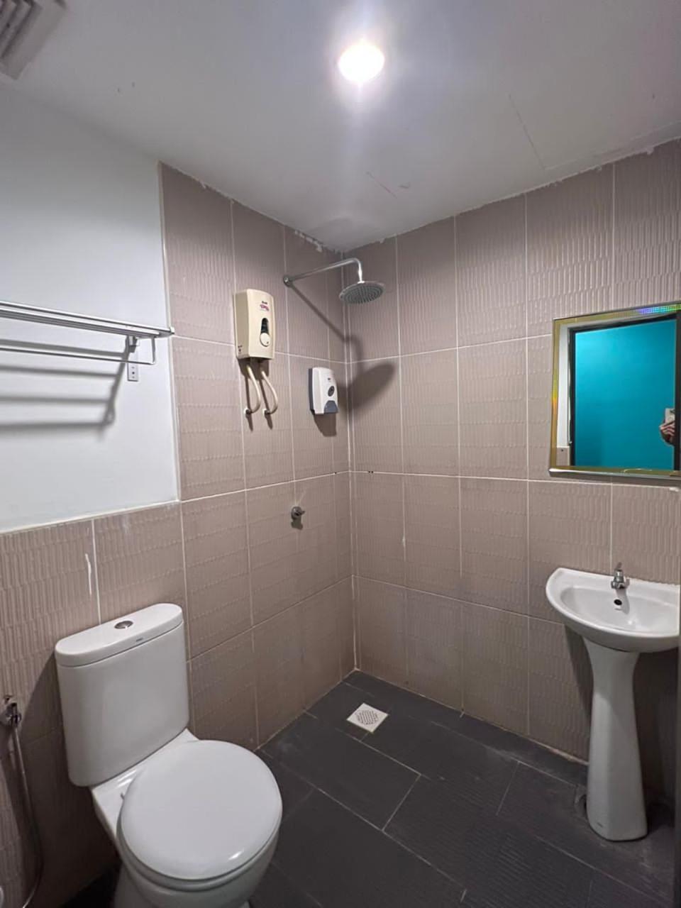 Bangi Business Hotel Kampong Sungai Ramal Dalam 外观 照片