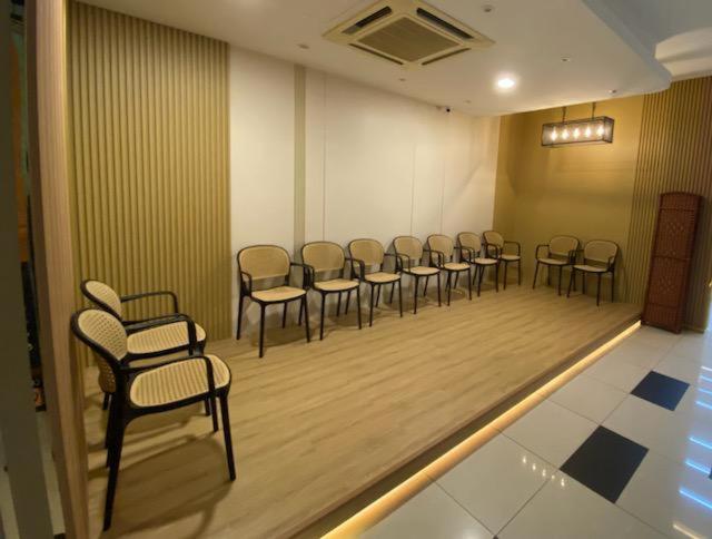 Bangi Business Hotel Kampong Sungai Ramal Dalam 外观 照片