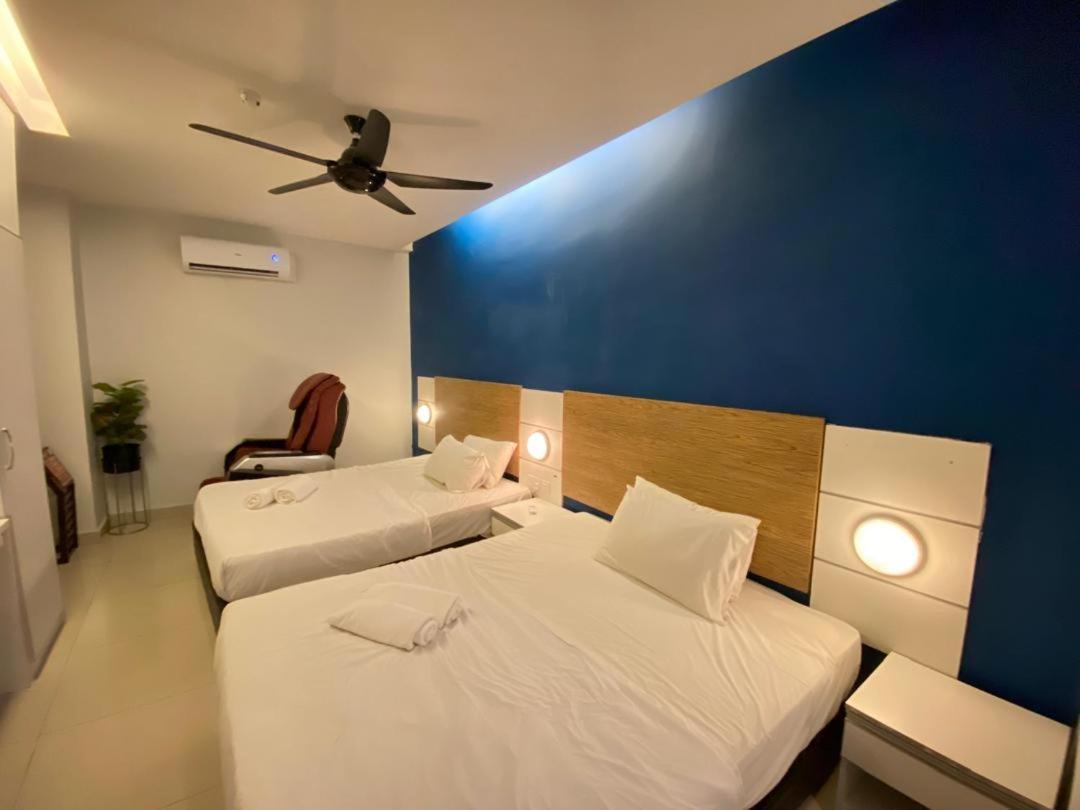 Bangi Business Hotel Kampong Sungai Ramal Dalam 外观 照片